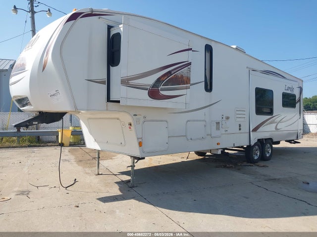 2010 Keystone Rv Laredo მანქანა იყიდება აუქციონზე, vin: 4YDF31826AE600438, აუქციონის ნომერი: 45682272