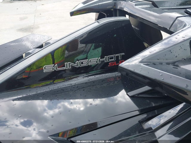 Polaris Slingshot 2017 57XAARFA5H8123948 Image 8