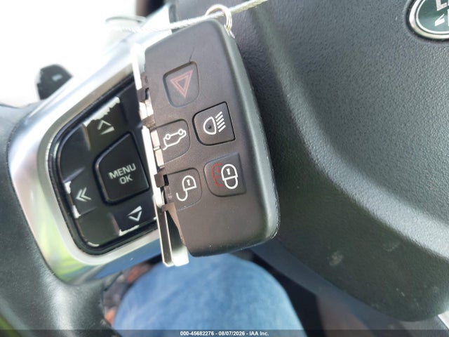 45682276 :رقم المزاد ، SALCR2BG4FH544349 vin ، 2015 Land Rover Discovery Sport Hse مزاد بيع