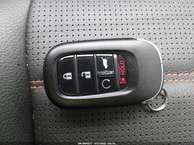 Auction sale of the 2026 Honda Cr-v Hybrid Awd Sport-l, vin: 7FARS6H81TE038054, lot number: 45682277
