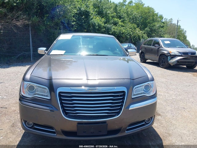 45682280 :رقم المزاد ، 2C3CCAEG5EH301807 vin ، 2014 Chrysler 300c مزاد بيع