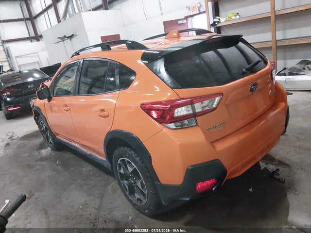 Auction sale of the 2019 Subaru Crosstrek 2.0i Premium, vin: JF2GTACC6KH210030, lot number: 45682293