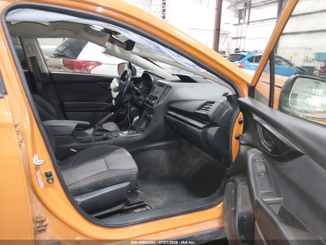 Auction sale of the 2019 Subaru Crosstrek 2.0i Premium, vin: JF2GTACC6KH210030, lot number: 45682293
