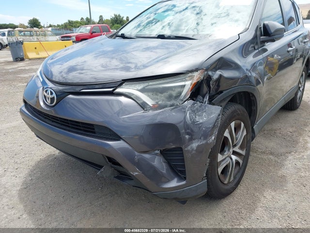 Toyota RAV4 LE 2016 JTMZFREV8GJ077850 Image 12