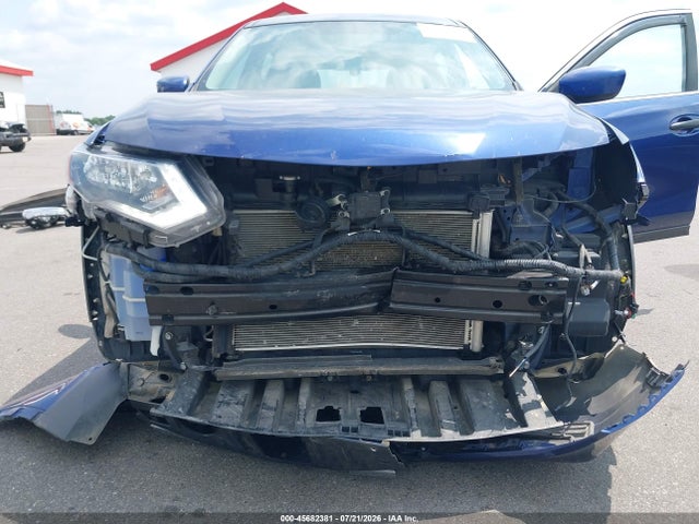 Продажа на аукционе авто 2018 Nissan Rogue S, vin: KNMAT2MV6JP574740, номер лота: 45682381