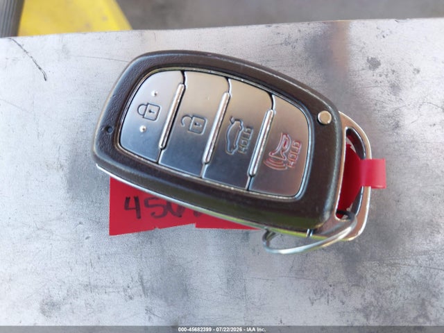 Продаж на аукціоні авто 2018 Hyundai Elantra Value Edition, vin: KMHD84LF3JU677311, номер лоту: 45682399