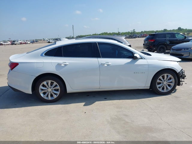 1G1ZD5ST1MF067685 Chevrolet Malibu Fwd Lt