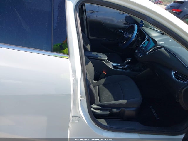 1G1ZD5ST1MF067685 Chevrolet Malibu Fwd Lt