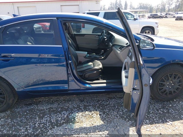 45682423 :رقم المزاد ، 5NPE24AF2HH452699 vin ، 2017 Hyundai Sonata Se مزاد بيع