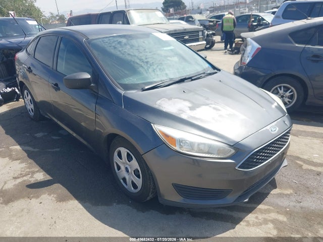 Продаж на аукціоні авто 2016 Ford Focus S, vin: 1FADP3E25GL275953, номер лоту: 45682432