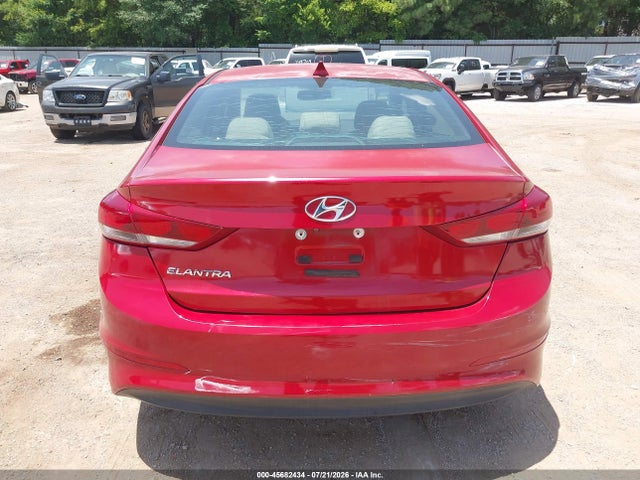 2017 Hyundai Elantra Value Edition მანქანა იყიდება აუქციონზე, vin: 5NPD84LF8HH203752, აუქციონის ნომერი: 45682434