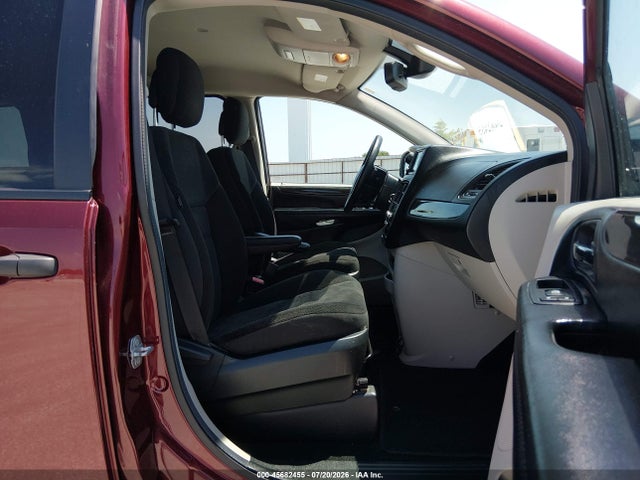 2C4RDGBG0KR676617 Dodge Grand Caravan Se