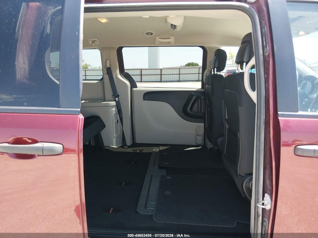 2C4RDGBG0KR676617 Dodge Grand Caravan Se