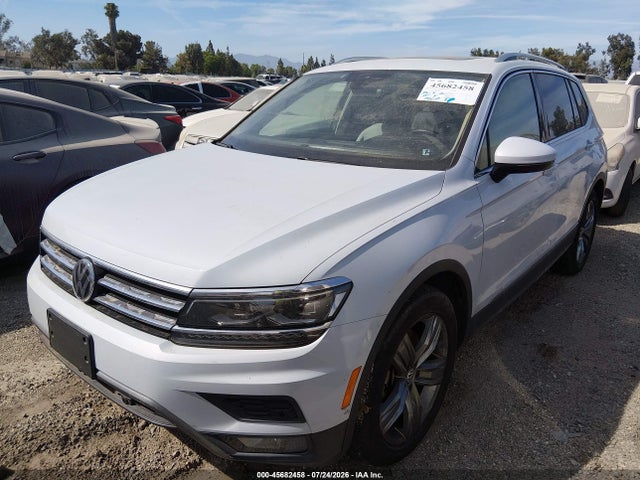 2019 Volkswagen Tiguan 2.0t Sel Premium/2.0t Sel Premium R-line მანქანა იყიდება აუქციონზე, vin: 3VV4B7AX4KM015490, აუქციონის ნომერი: 45682458