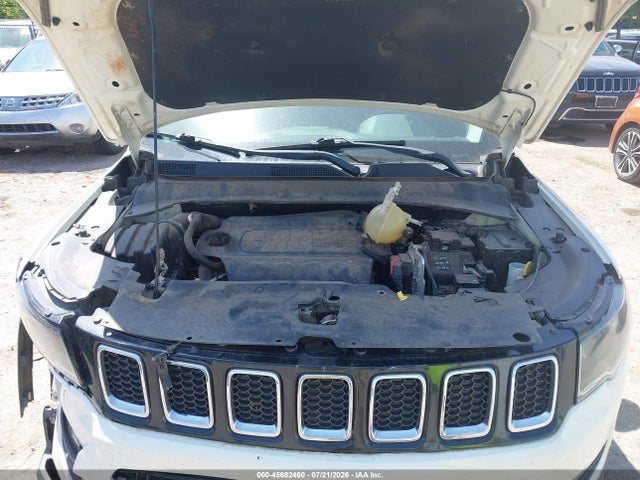 Продажа на аукционе авто 2018 Jeep Compass Latitude 4x4, vin: 3C4NJDBB0JT232272, номер лота: 45682460
