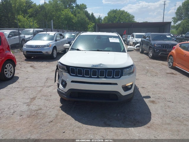 Продажа на аукционе авто 2018 Jeep Compass Latitude 4x4, vin: 3C4NJDBB0JT232272, номер лота: 45682460