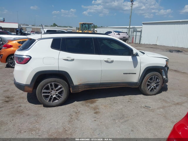 Продажа на аукционе авто 2018 Jeep Compass Latitude 4x4, vin: 3C4NJDBB0JT232272, номер лота: 45682460