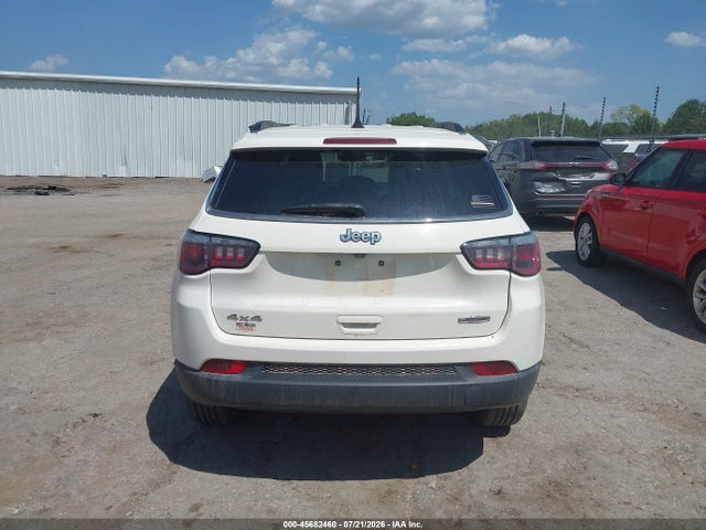 Продажа на аукционе авто 2018 Jeep Compass Latitude 4x4, vin: 3C4NJDBB0JT232272, номер лота: 45682460