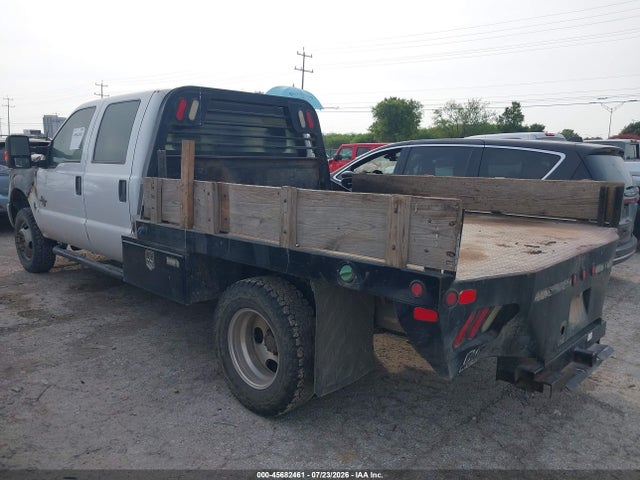 Ford F-350 Chassis Xl 2015 1FD8W3HT5FEB68399 Image 4