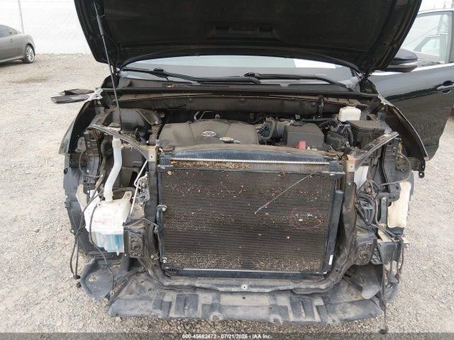 2017 Toyota Highlander Se მანქანა იყიდება აუქციონზე, vin: 5TDJZRFH4HS407372, აუქციონის ნომერი: 45682472