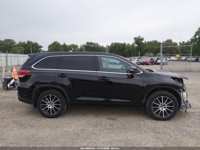 2017 Toyota Highlander Se მანქანა იყიდება აუქციონზე, vin: 5TDJZRFH4HS407372, აუქციონის ნომერი: 45682472