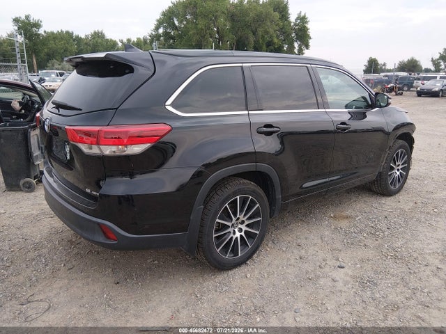 2017 Toyota Highlander Se მანქანა იყიდება აუქციონზე, vin: 5TDJZRFH4HS407372, აუქციონის ნომერი: 45682472