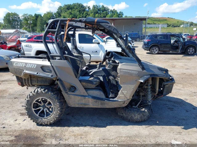 Can-Am Commander 1000 Limited 2015 3JBKVAP27FJ000238 Image 12