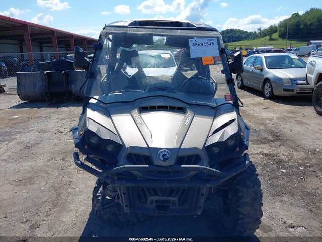 Can-Am Commander 1000 Limited 2015 3JBKVAP27FJ000238 Image 5