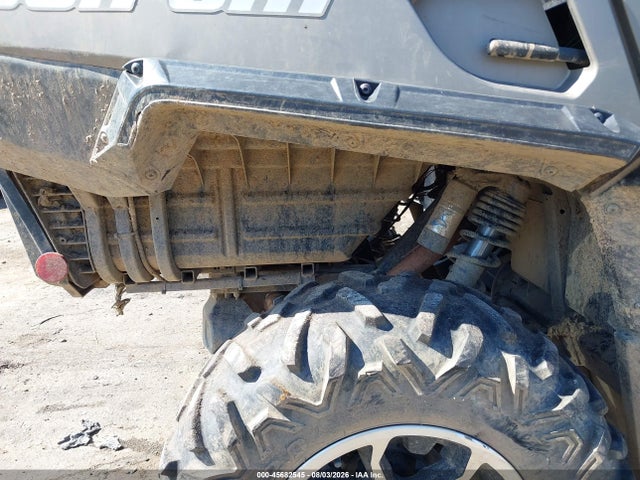 Can-Am Commander 1000 Limited 2015 3JBKVAP27FJ000238 Image 8
