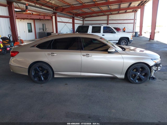 1HGCV1F92JA003053 Honda Accord Touring