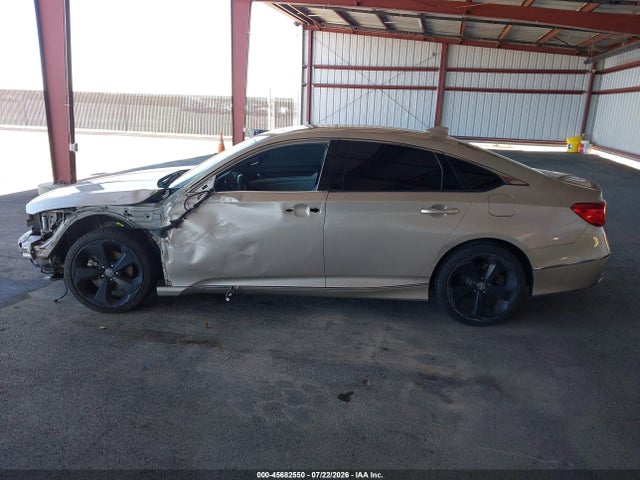 1HGCV1F92JA003053 Honda Accord Touring