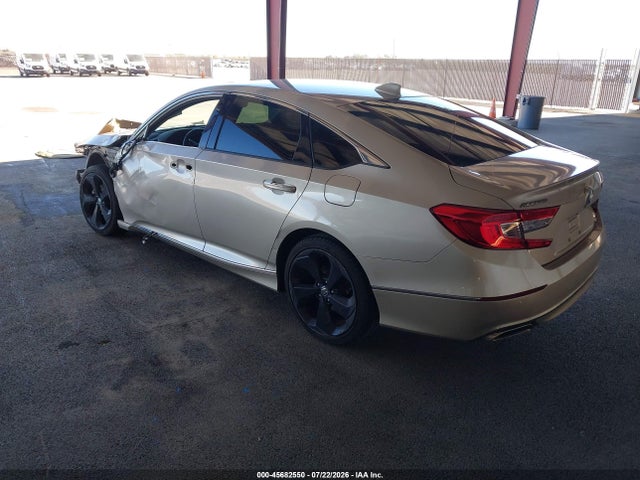 1HGCV1F92JA003053 Honda Accord Touring