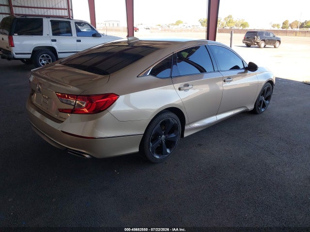 1HGCV1F92JA003053 Honda Accord Touring