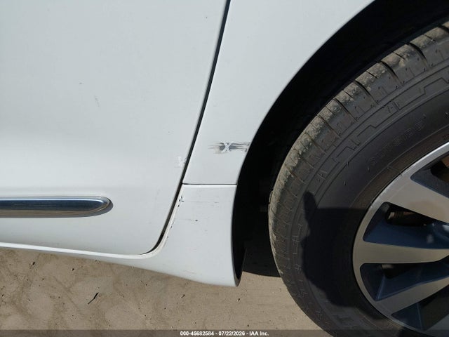 45682584 :رقم المزاد ، 2C4RC1S74PR592386 vin ، 2023 Chrysler Pacifica Hybrid Limited مزاد بيع