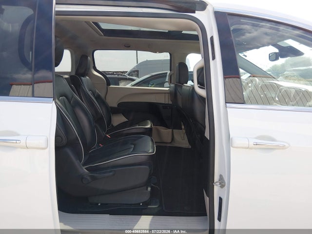 45682584 :رقم المزاد ، 2C4RC1S74PR592386 vin ، 2023 Chrysler Pacifica Hybrid Limited مزاد بيع