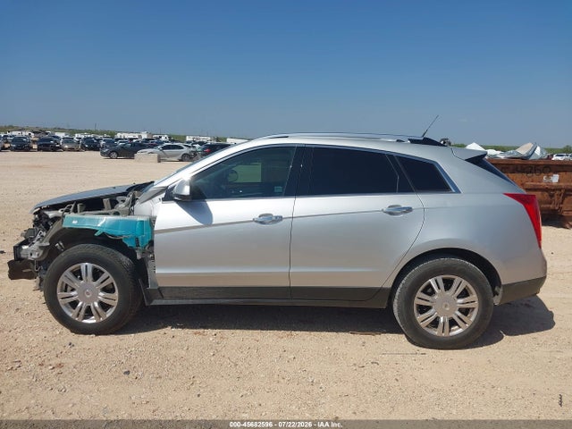 45682596 :رقم المزاد ، 3GYFNAEY3BS676643 vin ، 2011 Cadillac Srx Luxury Collection مزاد بيع