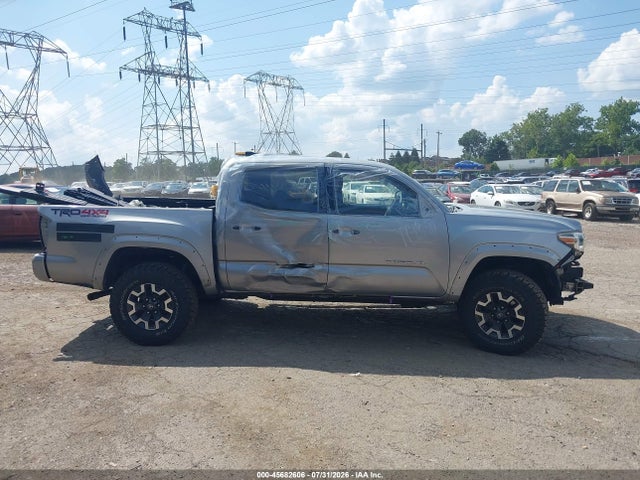 3TMCZ5AN7HM049344 Toyota Tacoma Trd Off Road