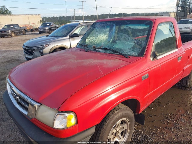 45682609 :رقم المزاد ، 4F4YR12UX1TM17308 vin ، 2001 Mazda B3000 Ds/se مزاد بيع