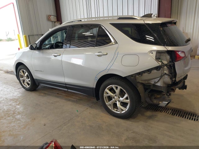 Chevrolet EQUINOX LT 2018 2GNAXTEX0J6288173 Image 3