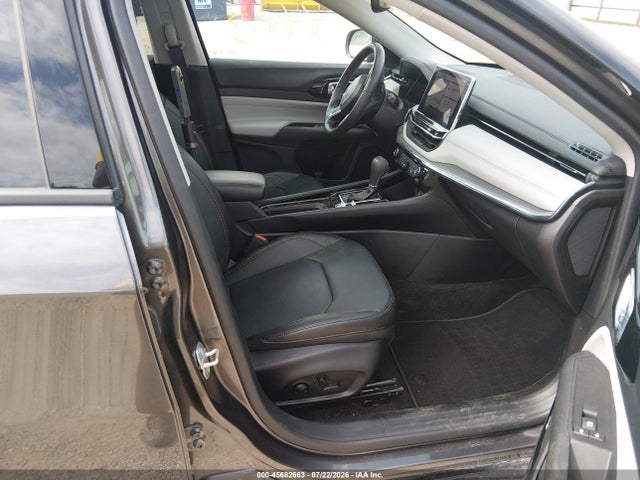 3C4NJDCB5NT118367 Jeep Compass Limited 4x4