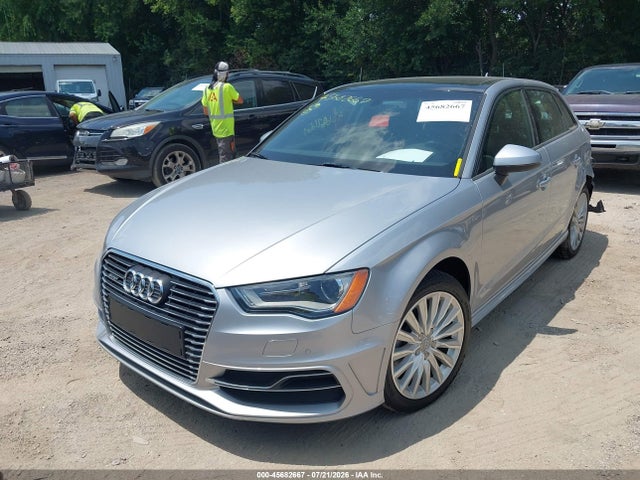 45682667 :رقم المزاد ، WAUUPBFF6GA111139 vin ، 2016 Audi A3 E-tron 1.4t Premium مزاد بيع
