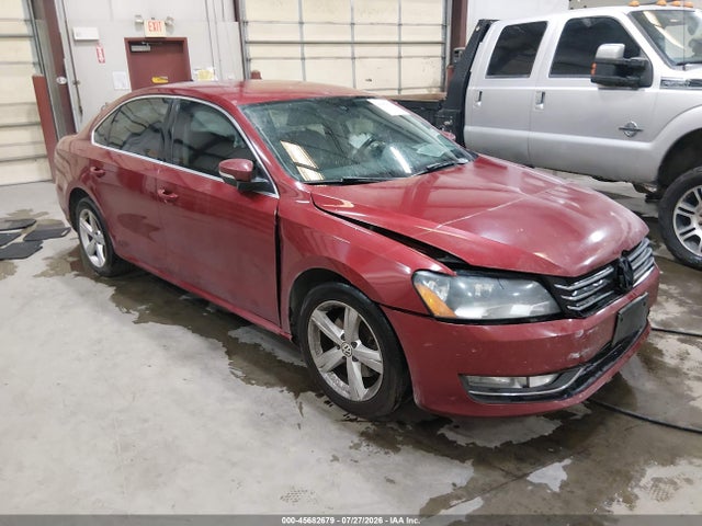 45682679 :رقم المزاد ، 1VWAT7A3XFC078268 vin ، 2015 Volkswagen Passat 1.8t Limited Edition مزاد بيع