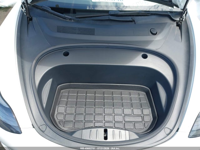 Продаж на аукціоні авто 2023 Tesla Model 3 Rear-wheel Drive, vin: 5YJ3E1EAXPF484955, номер лоту: 45682701