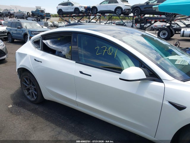 Продаж на аукціоні авто 2023 Tesla Model 3 Rear-wheel Drive, vin: 5YJ3E1EAXPF484955, номер лоту: 45682701
