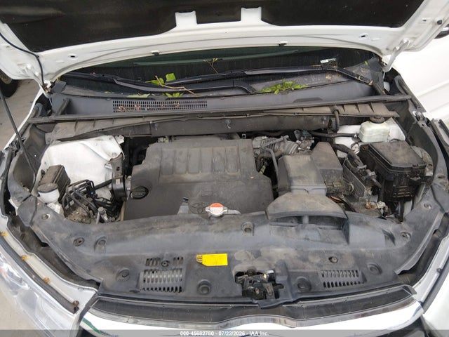 45682780 :رقم المزاد ، 5TDKKRFH9GS168456 vin ، 2016 Toyota Highlander Xle V6 مزاد بيع