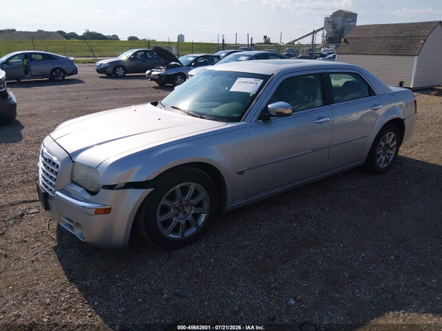 Продажа на аукционе авто 2007 Chrysler 300c, vin: 2C3KA63H37H633760, номер лота: 45682801