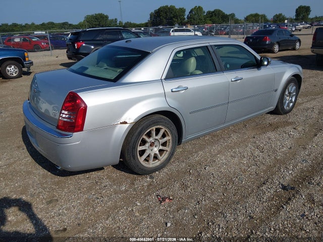 Продажа на аукционе авто 2007 Chrysler 300c, vin: 2C3KA63H37H633760, номер лота: 45682801