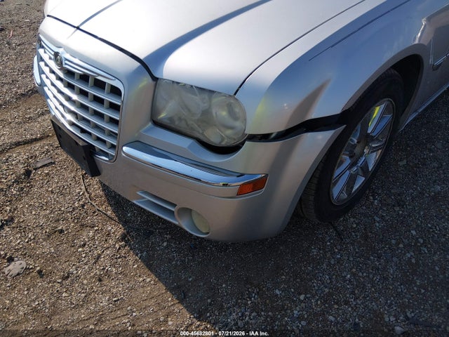 Продажа на аукционе авто 2007 Chrysler 300c, vin: 2C3KA63H37H633760, номер лота: 45682801