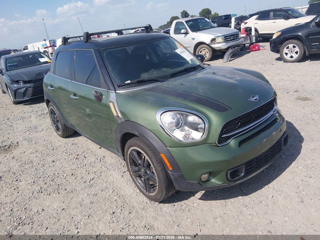 Продажа на аукционе авто 2015 Mini Countryman Cooper S, vin: WMWZC3C53FWT03509, номер лота: 45682824