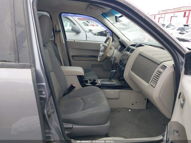 2008 Mazda Tribute Hybrid Touring მანქანა იყიდება აუქციონზე, vin: 4F2CZ49H38KM22685, აუქციონის ნომერი: 45682827